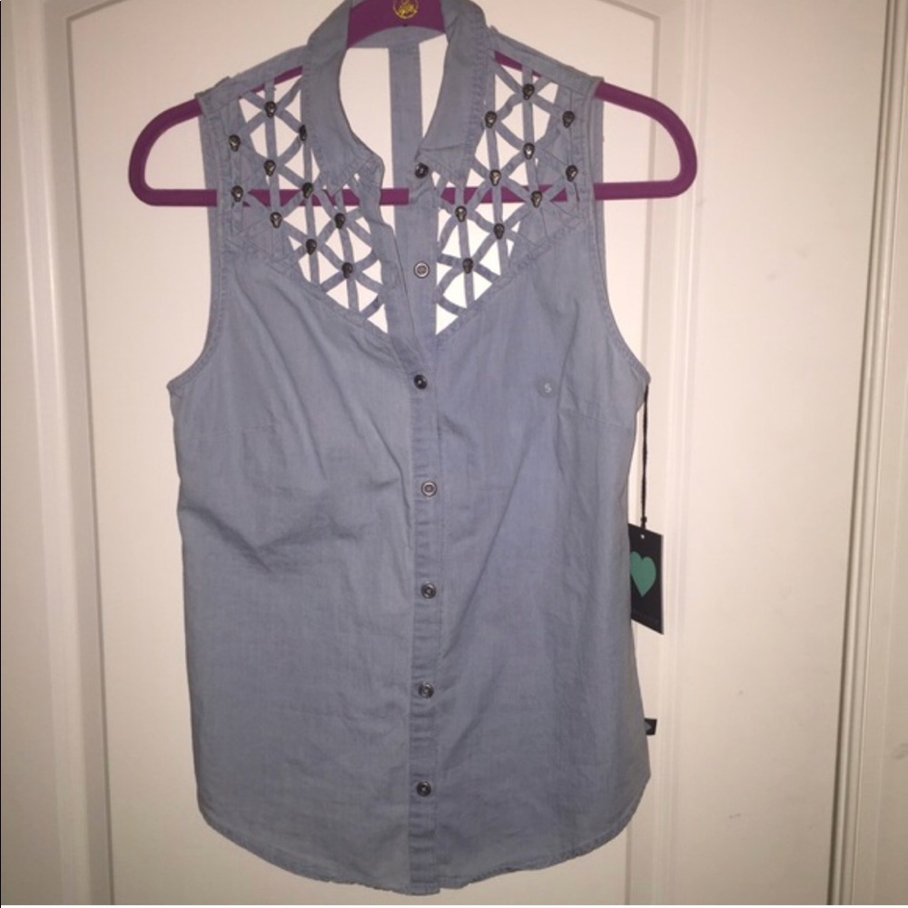 Kylie and Kendall top